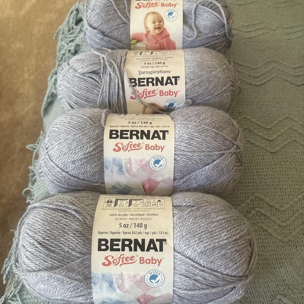 Bernat Softee Baby Yarn In Flannel 4 Skeins (5 Oz) Each Soft New